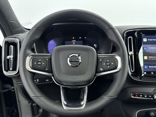 Volvo  C40 Volvo Recharge Twin Intro Edition 78 kWh | Trekhaak | Getint Glas| PDC + Camera | Elektrische ach... ActivLease financial lease