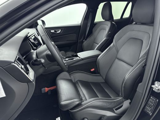 Volvo  V60 2.0 T6 Plug-in hybrid AWD Plus Dark | ONYX BLACK | Blis | Adaptive Cruisecontrol | Stoel + Stuur ... ActivLease financial lease