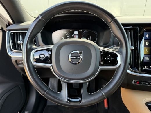 Volvo  V60 Volvo T6 Twin Engine AWD Inscription | Camera | Adaptive Cruise | BLIS | Stoelverwarming | Leder ... ActivLease financial lease