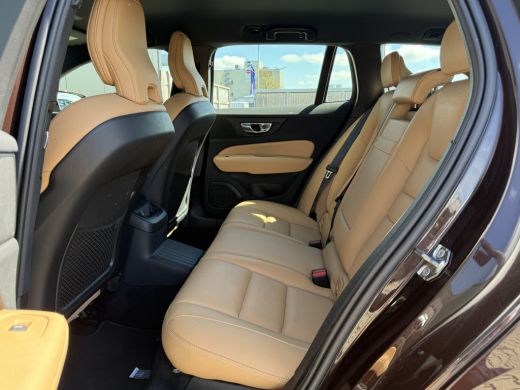 Volvo  V60 Volvo T6 Twin Engine AWD Inscription | Camera | Adaptive Cruise | BLIS | Stoelverwarming | Leder ... ActivLease financial lease