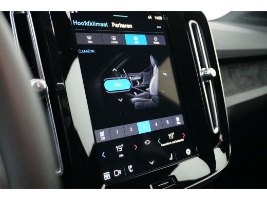 Volvo  XC40 Volvo Recharge Plus 70 kWh | Achteruitrijcamera | Apple Carplay/Android Auto|telefoonintegratie p... ActivLease financial lease