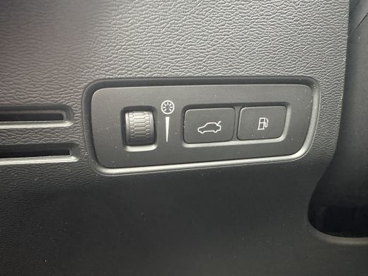 Volvo  XC40 Volvo T5 262PK Recharge R-Design | STOEL- EN STUURVERWARMING| LEDER/ALCANTARA| NAVIGATIE| ADAPTIE... ActivLease financial lease
