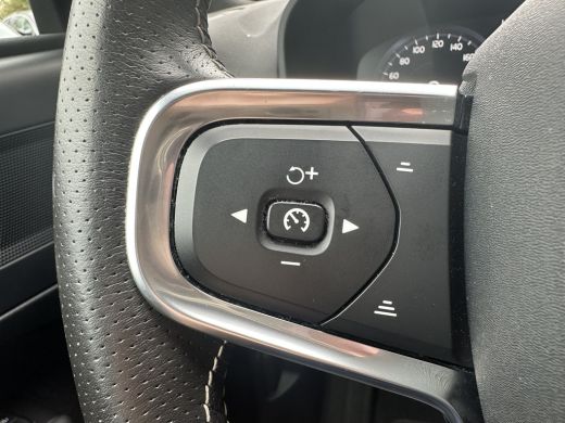 Volvo  XC40 Volvo T5 262PK Recharge R-Design | STOEL- EN STUURVERWARMING| LEDER/ALCANTARA| NAVIGATIE| ADAPTIE... ActivLease financial lease