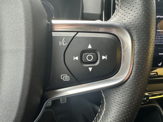 Volvo  XC40 Volvo T5 262PK Recharge R-Design | STOEL- EN STUURVERWARMING| LEDER/ALCANTARA| NAVIGATIE| ADAPTIE... ActivLease financial lease
