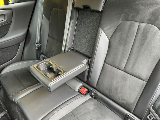 Volvo  XC40 Volvo T5 262PK Recharge R-Design | STOEL- EN STUURVERWARMING| LEDER/ALCANTARA| NAVIGATIE| ADAPTIE... ActivLease financial lease