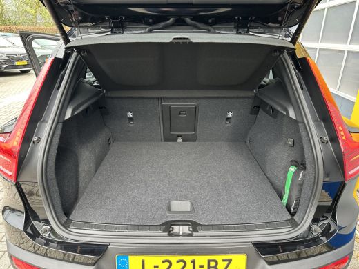 Volvo  XC40 Volvo T5 262PK Recharge R-Design | STOEL- EN STUURVERWARMING| LEDER/ALCANTARA| NAVIGATIE| ADAPTIE... ActivLease financial lease