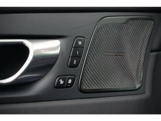 Volvo  XC60 Volvo 2.0 Recharge T6 AWD Inscription | BLIS | Trekhaak | Panoramadak | Elektrische stoelbedienin... ActivLease financial lease