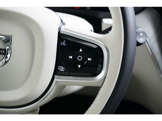 Volvo  XC60 Volvo 2.0 T6 Plug-in hybrid AWD Plus Dark |PDC + 360 Camera | Stoel verw. + Ventilatie | Harman /... ActivLease financial lease