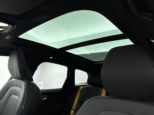Volvo  XC60 2.0 T8 AWD Polestar Engineered |Bowers & Wilkins Audio | Blis | Panoramadak| Trekhaak | 22"LM | P... ActivLease financial lease