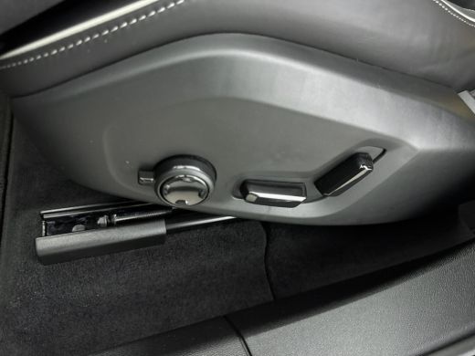 Volvo  XC60 2.0 T8 AWD Polestar Engineered |Bowers & Wilkins Audio | Blis | Panoramadak| Trekhaak | 22"LM | P... ActivLease financial lease