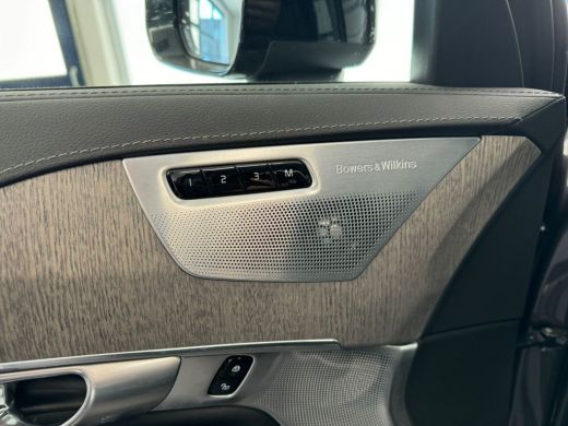 Volvo  XC90 Volvo Ultimate T8 Recharge Black edition | Achterbank verwarmd | Audio installatie high end | Bow... ActivLease financial lease