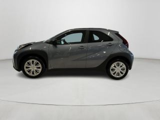 Toyota Aygo X 1.0 VVT-i MT Play