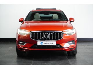 Volvo  XC60 Volvo 2.0 Recharge T8 AWD R-Design | Trekhaak | PDC + 360 Camera | Harman / Kardon Audio | Stoelv...