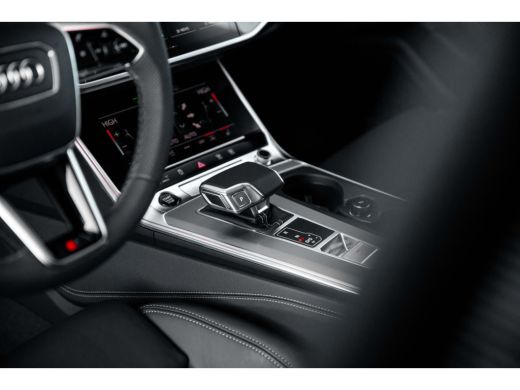 Audi A6 Avant Audi 55 TFSI e quattro Pro Line S Competition | Panoramadak | City + Tour | Supersportstoel... ActivLease financial lease