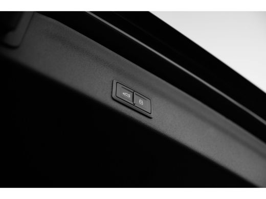 Audi A6 Avant Audi 55 TFSI e quattro Pro Line S Competition | Panoramadak | City + Tour | Supersportstoel... ActivLease financial lease