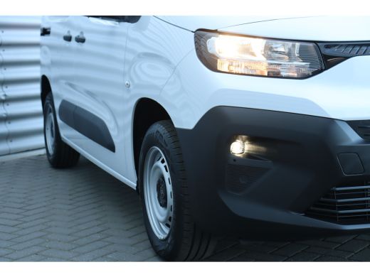 Citroën Berlingo 1.5 BlueHDi 100 S&S L1 € 2.725,- Voorraad Voordeel | Pakket Winter | 10" SD Radio DAB + | Trekhaa... ActivLease financial lease