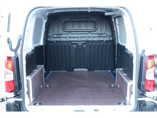 Citroën Berlingo 1.5 BlueHDi 100 S&S L1 € 2.725,- Voorraad Voordeel | Pakket Winter | 10" SD Radio DAB + | Trekhaa... ActivLease financial lease