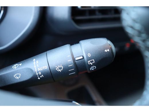 Citroën Berlingo 1.5 BlueHDi 100 S&S L1 € 2.725,- Voorraad Voordeel | Pakket Winter | 10" SD Radio DAB + | Trekhaa... ActivLease financial lease