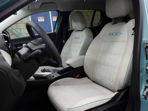 Fiat 600E Fiat La Prima 54 kWh Vol-Leder | Navigatie | Stoelverwarming | Adaptive Cruise | Achteruitrijcame... ActivLease financial lease