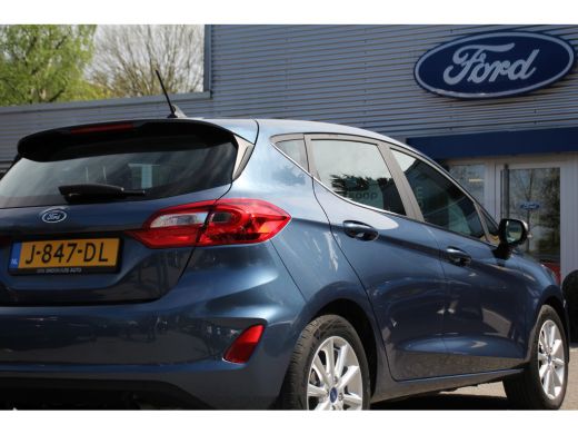 Ford Fiesta 1.0EB TITANIUM | NL-AUTO! | 1e EIGENAAR! | WINTERPACK: STOEL, STUUR & VOORRUITVERWARMING | NAVI |... ActivLease financial lease