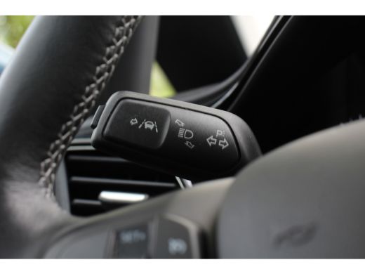 Ford Fiesta 1.0EB TITANIUM | NL-AUTO! | 1e EIGENAAR! | WINTERPACK: STOEL, STUUR & VOORRUITVERWARMING | NAVI |... ActivLease financial lease