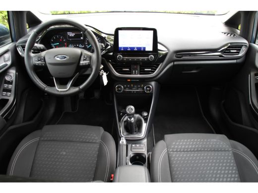 Ford Fiesta 1.0EB TITANIUM | NL-AUTO! | 1e EIGENAAR! | WINTERPACK: STOEL, STUUR & VOORRUITVERWARMING | NAVI |... ActivLease financial lease