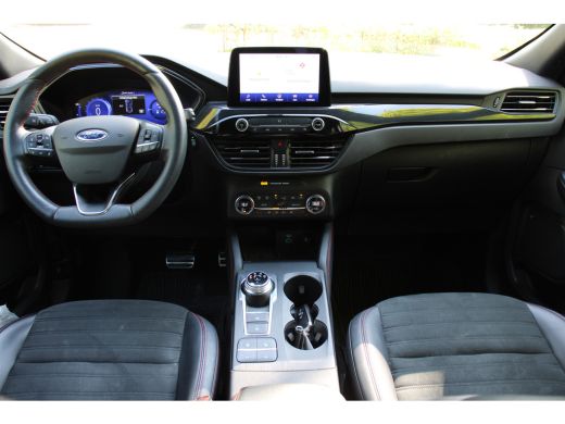 Ford Kuga 2.5 PHEV ST-Line X | VOL! | DEALER OH! | PANO DAK | ADAPTIVE CRUISE | TREKHAAK | ELEKTR KLEP | DO... ActivLease financial lease