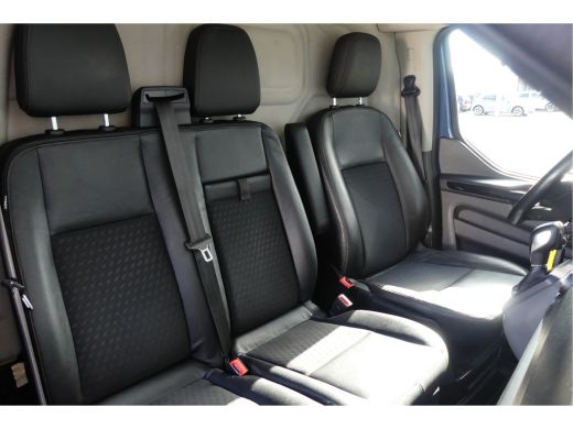 Ford Transit Custom | L2H1 Sport | Wegklapbare Dakdragers | Dubbele Schuifdeur | Automaat | Trekhaak ActivLease financial lease
