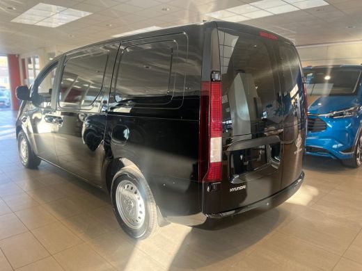 Hyundai Staria 1.6 T-GDI HEV | Voorraad, Snel Leverbaar! | BPM-Vrij! | ActivLease financial lease