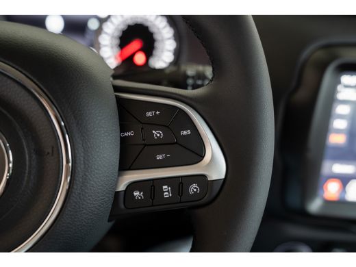 Jeep Renegade Jeep 1.5T e-Hybrid Limited Automaat | Camera | Parkeersensoren | Navigatie | Lichtmetaal | Syle P... ActivLease financial lease
