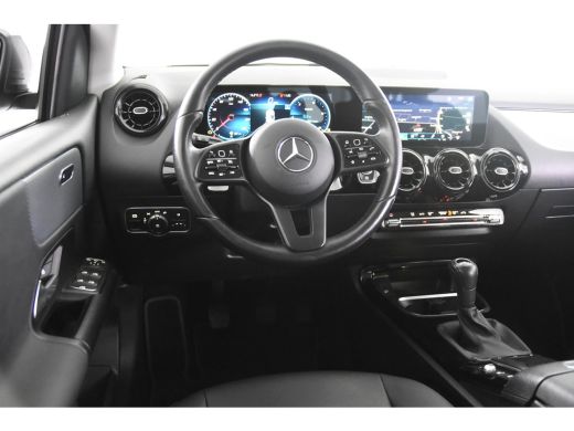 Mercedes B-Klasse 180 *1ste Eigenaar*Navigatie*Leer*Trekhaak* ActivLease financial lease