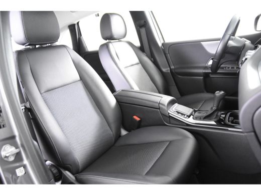 Mercedes B-Klasse 180 *1ste Eigenaar*Navigatie*Leer*Trekhaak* ActivLease financial lease