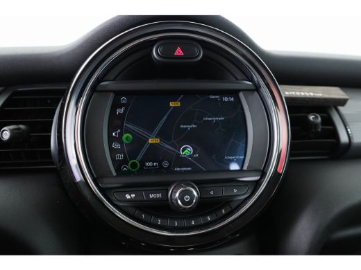 Mini Mini 1.5 Cooper Business Edition | Cruise Control | Parkeersensoren | Climate Control | Navigatie | Li... ActivLease financial lease