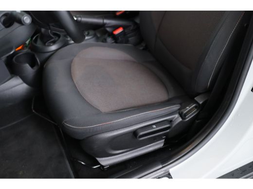 Mini Mini 1.5 Cooper Business Edition | Cruise Control | Parkeersensoren | Climate Control | Navigatie | Li... ActivLease financial lease