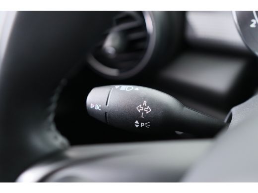Mini Mini 1.5 Cooper Business Edition | Cruise Control | Parkeersensoren | Climate Control | Navigatie | Li... ActivLease financial lease