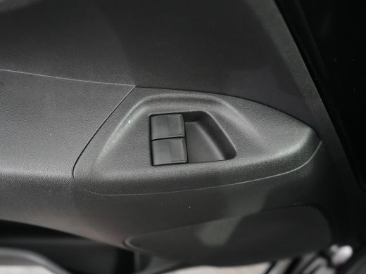 Peugeot 108 1.0 e-VTi Active | DAB ontvanger | Elektrische ramen voor | LED dagrijverlichting ActivLease financial lease
