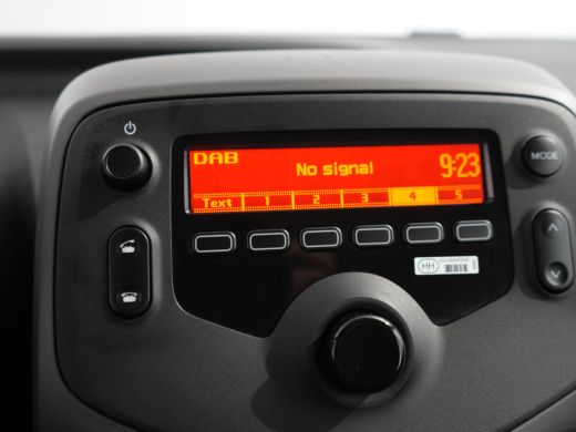 Peugeot 108 1.0 e-VTi Active | DAB ontvanger | Elektrische ramen voor | LED dagrijverlichting ActivLease financial lease