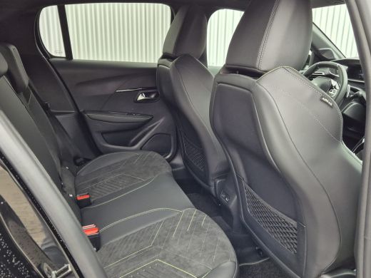 Peugeot 208 1.2 130PK Automaat | Hybrid 145 e-DCS6 GT | Leder / Alcantara bekleding | Achteruitrijcamera voor... ActivLease financial lease