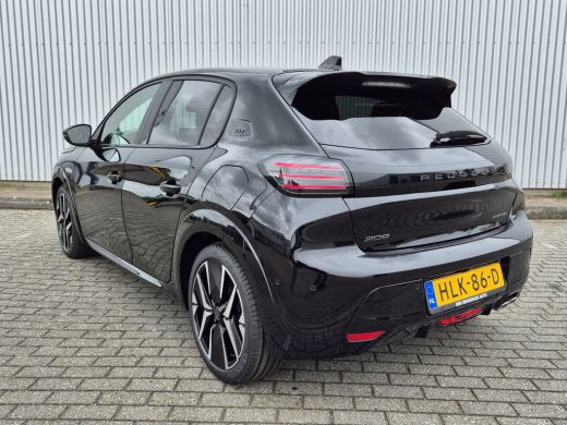 Peugeot 208 1.2 130PK Automaat | Hybrid 145 e-DCS6 GT | Leder / Alcantara bekleding | Achteruitrijcamera voor... ActivLease financial lease