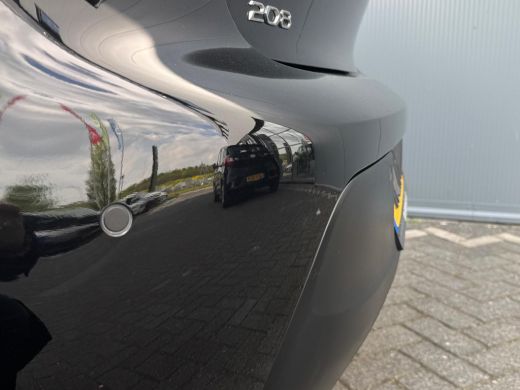 Peugeot 208 1.2 PureTech Active Pack Airco | Carplay | Cruise control | Lichtmetalen velgen | Parkeersensoren... ActivLease financial lease