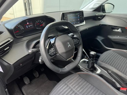 Peugeot 208 1.2 PureTech Active Pack Airco | Carplay | Cruise control | Lichtmetalen velgen | Parkeersensoren... ActivLease financial lease