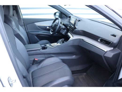 Peugeot 3008 1.2 PURETECH 130PK GT AUTOMAAT / NAVI / LEDER / CLIMA / PDC / 18" LMV / CAMERA / KEYLESS / FULL-L... ActivLease financial lease