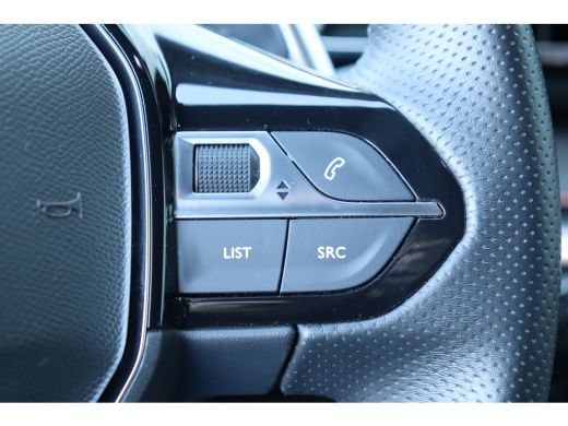 Peugeot 3008 1.2 PURETECH 130PK GT AUTOMAAT / NAVI / LEDER / CLIMA / PDC / 18" LMV / CAMERA / KEYLESS / FULL-L... ActivLease financial lease