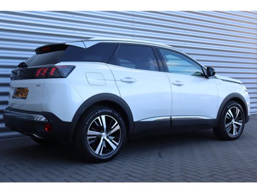 Peugeot 3008 1.2 PURETECH 130PK GT AUTOMAAT / NAVI / LEDER / CLIMA / PDC / 18" LMV / CAMERA / KEYLESS / FULL-L... ActivLease financial lease