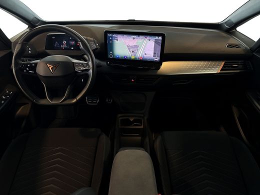 Seat Born Business One 204pk 62 kWh / Voorstoelen verwarmd / Navigatiesysteem / Achteruitrijcamera ActivLease financial lease