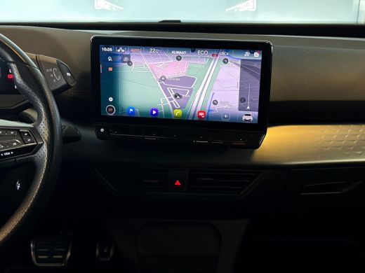 Seat Born Business One 204pk 62 kWh / Voorstoelen verwarmd / Navigatiesysteem / Achteruitrijcamera ActivLease financial lease