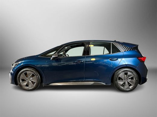 Seat Born Business One 204pk 62 kWh / Voorstoelen verwarmd / Navigatiesysteem / Achteruitrijcamera ActivLease financial lease