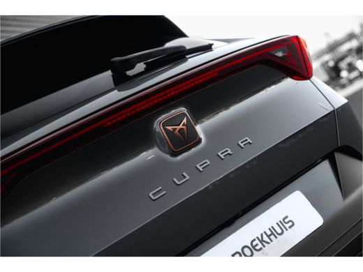 Seat Formentor 1.4 e-Hybrid VZ Performance | Facelift! | Panoramadak | Rondom Camera | Carplay ActivLease financial lease