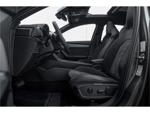 Seat Formentor 1.4 e-Hybrid VZ Performance | Facelift! | Panoramadak | Rondom Camera | Carplay ActivLease financial lease