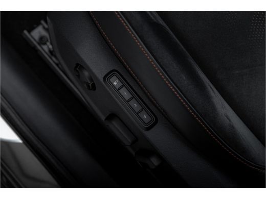 Seat Formentor 1.4 e-Hybrid VZ Performance | Facelift! | Panoramadak | Rondom Camera | Carplay ActivLease financial lease